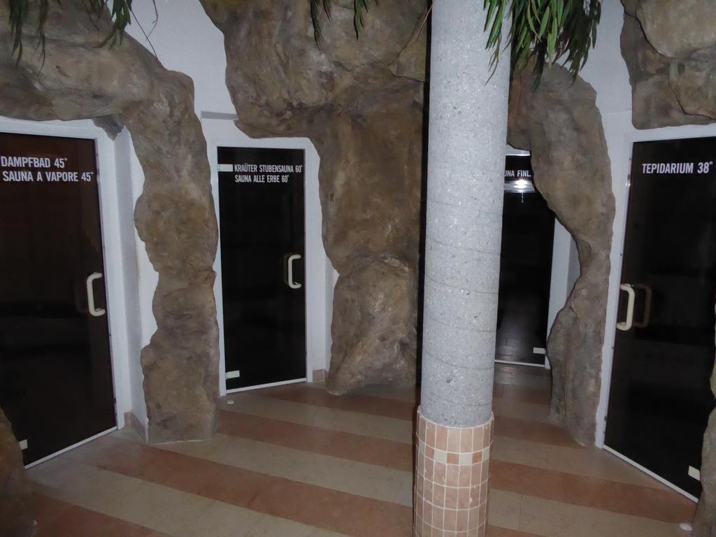 Sporthotel Rasen Rasùn di Sotto Εξωτερικό φωτογραφία