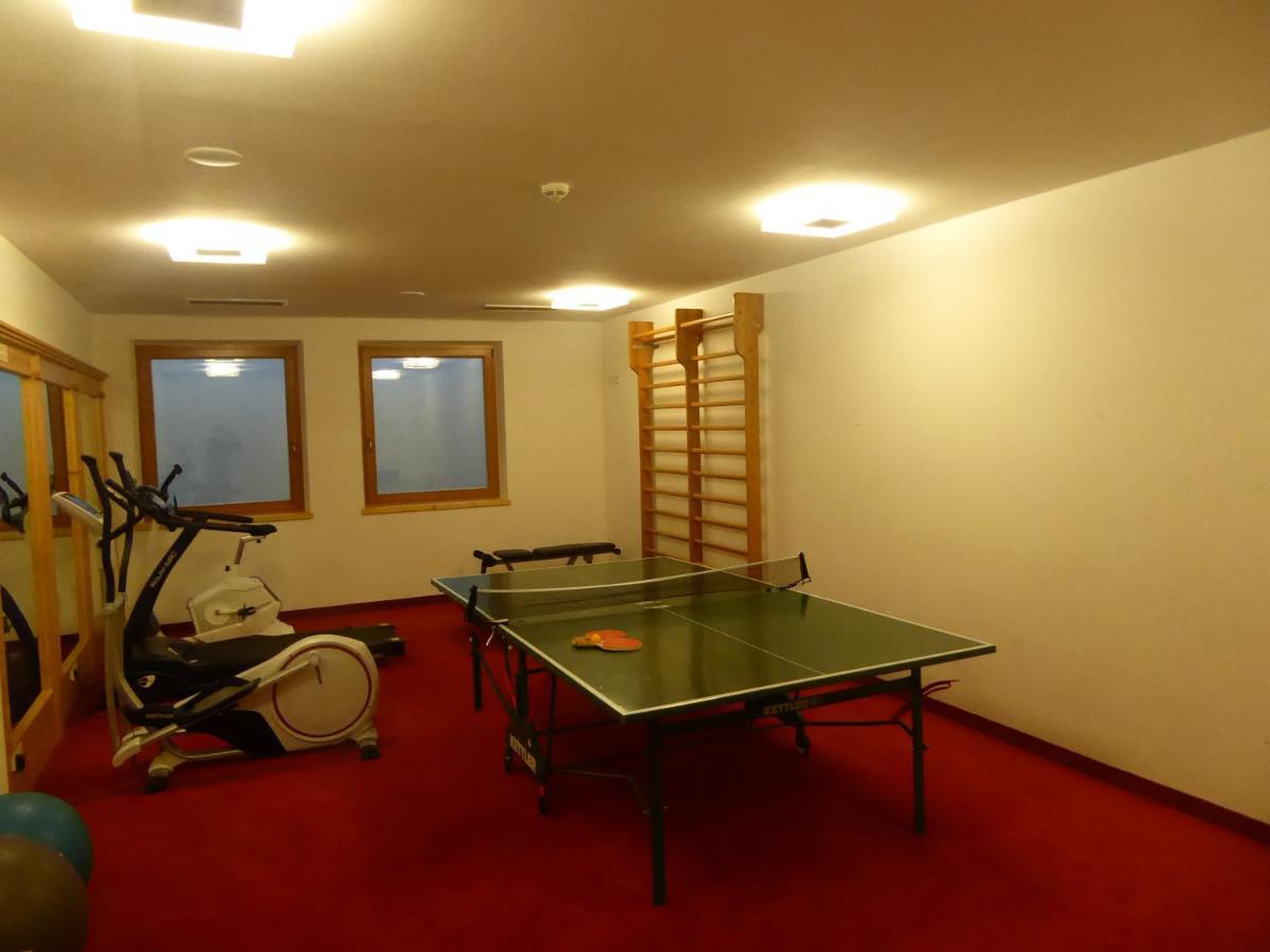 Sporthotel Rasen Rasùn di Sotto Εξωτερικό φωτογραφία